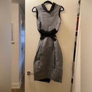 Dimmer D’vrsi Peplum Sleeveless Dress With Bow and Back Cutout 6